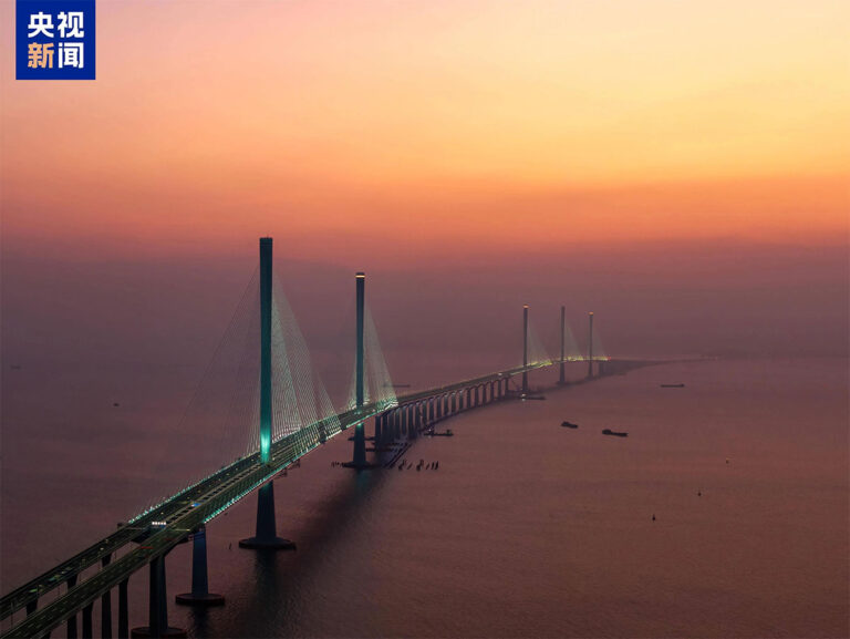 Huangmaohai Cross-Sea Bridge Floodlighting